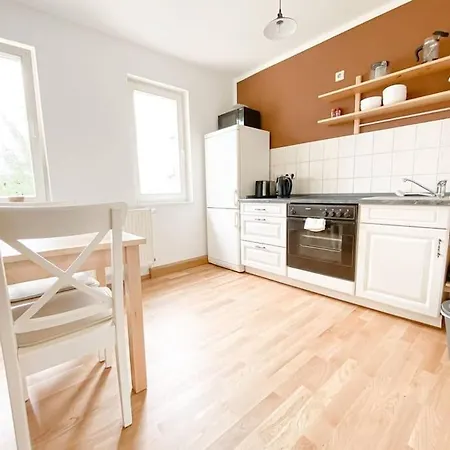 Apartment Schoene Mit Blick Ueber Stadtwald Leipzig